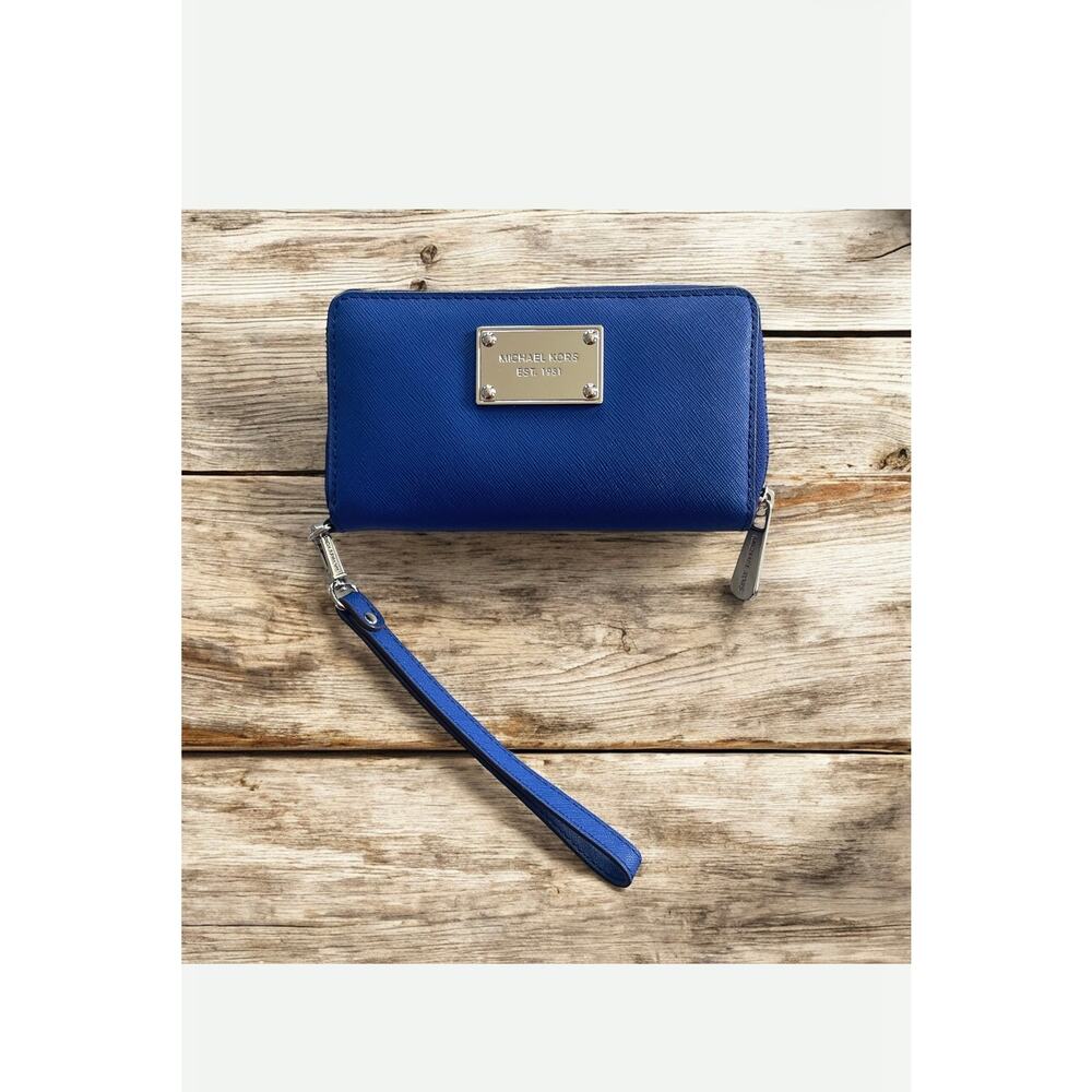 Michael Kors LG Multi Function Wristlet Clutch Wallet in Sapphire - Picture 1 of 11